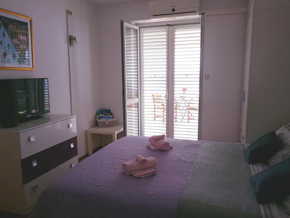 Apartments Sv.Jakov ดูบรอฟนิก ภายนอก รูปภาพ